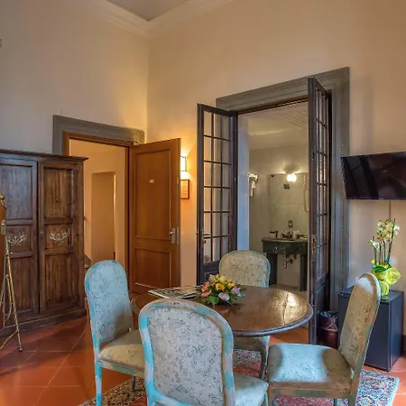 Hotel Paris 3*