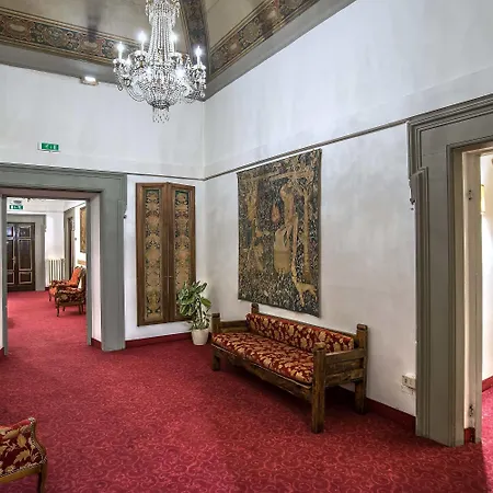 Paris Hotel 3*