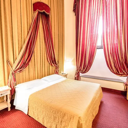 Hotel Paris