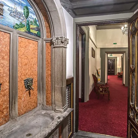 Hotel Paris