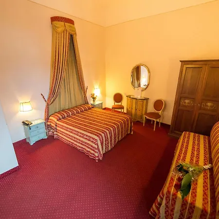 Hotel Paris