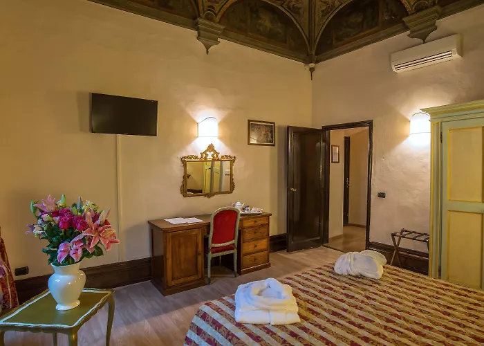 酒店 帕里斯酒店 3*