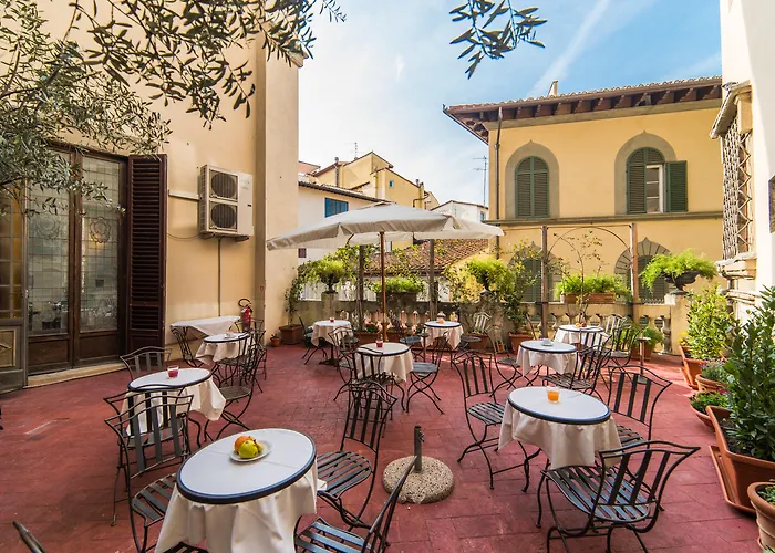 帕里斯酒店 酒店