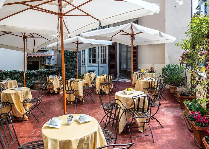 帕里斯酒店 酒店 3*