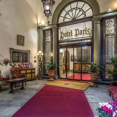 Paris Hotell 3*